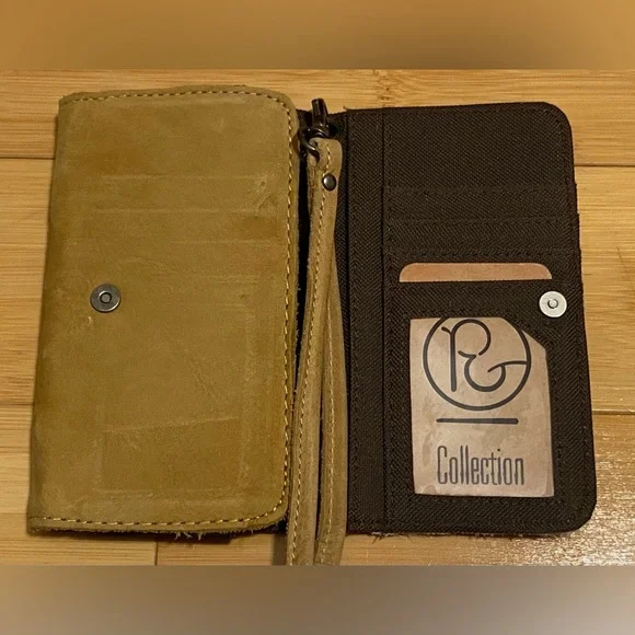 Genuine Leather Hair-on Cowhide Western Boho Style Wallet Wristlet - Picture 4 of 5